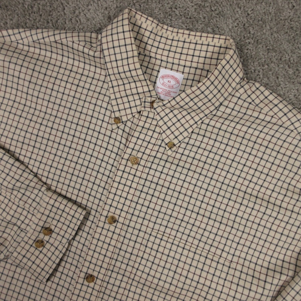 Brooks Brothers Shirt Mens XL Beige Plaid Twill Non Iron Cotton Pocket Button Up